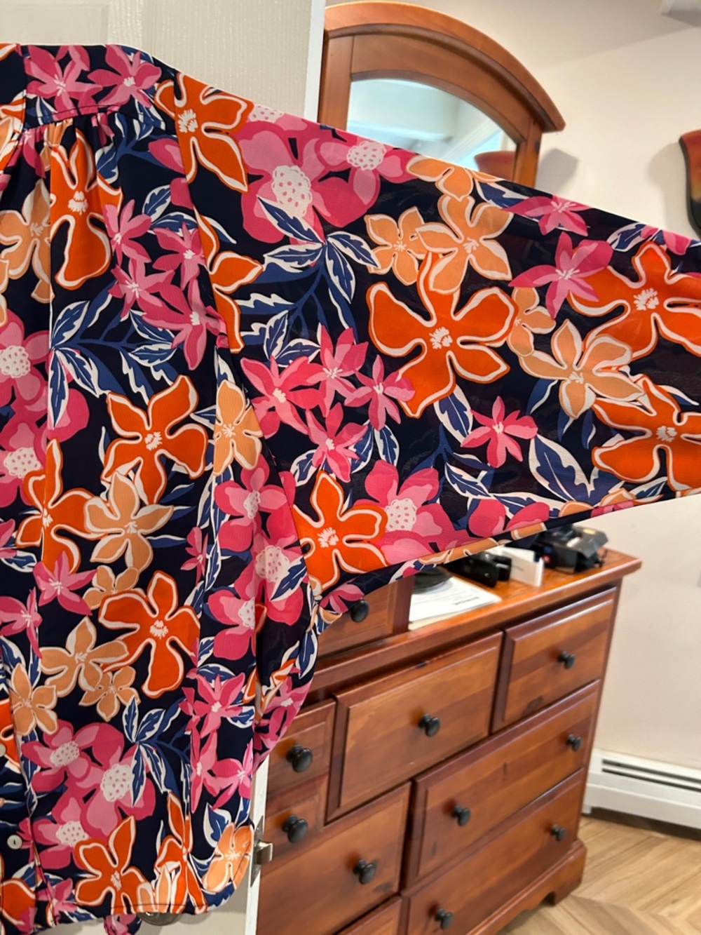 Colorful soft comfortable top. - Picture 6 of 6